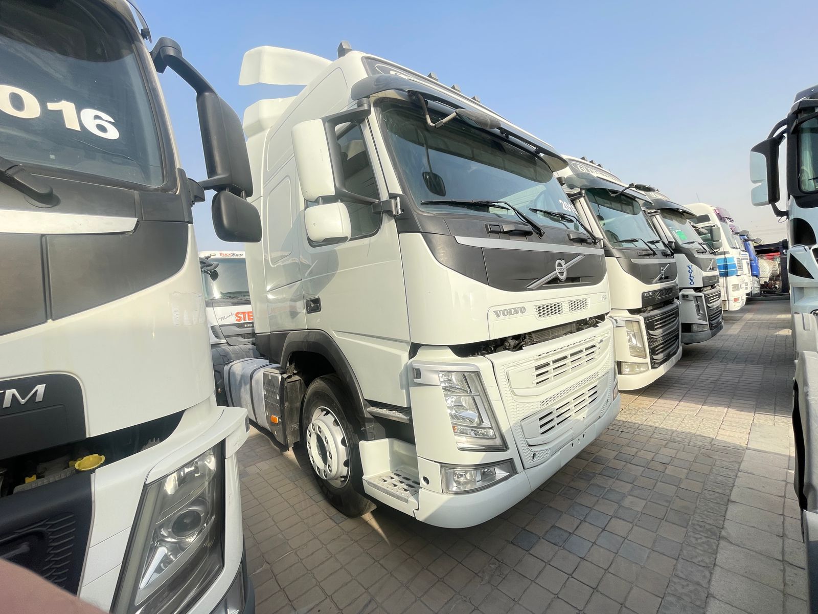 VOLVO FM 460- YEAR 2016