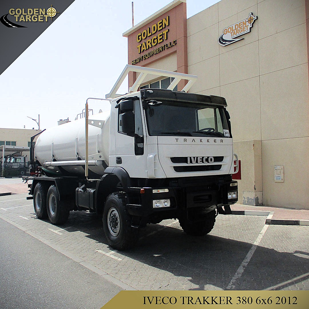 IVECO TRAKKER 380 6x6 Tanker 2012