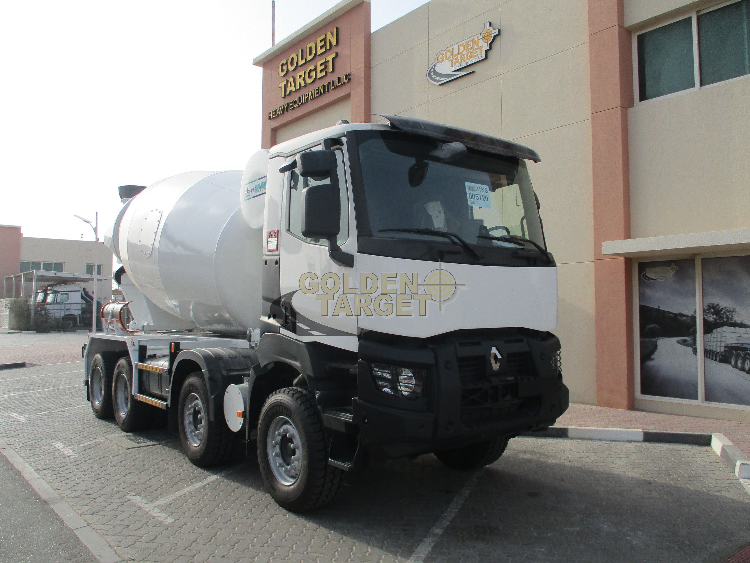 NEW RENAULT K420 8x4 Mixer Truck 2022